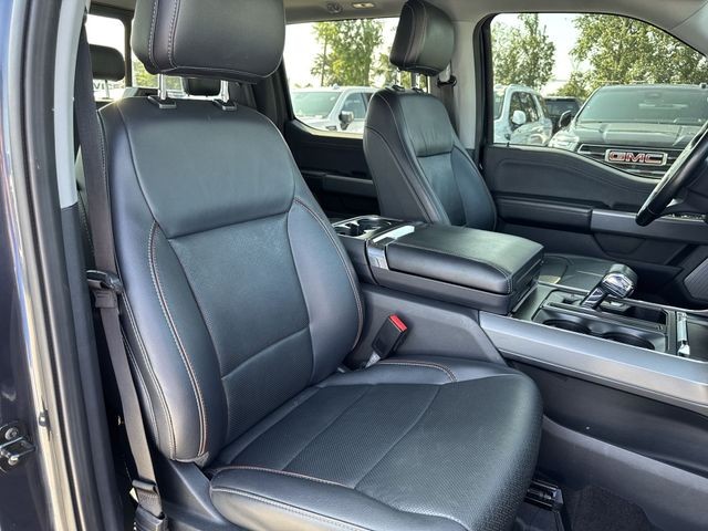 Ford F-150 Vehicle Full-screen Gallery Image 33