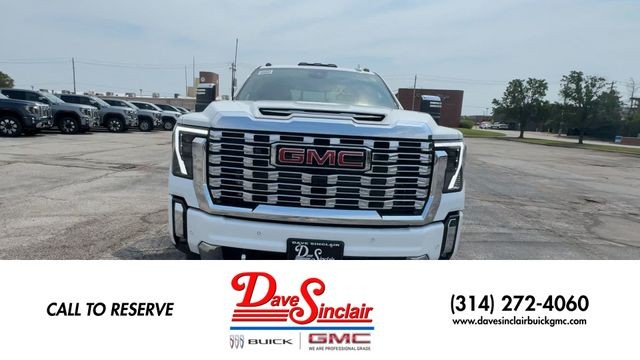 GMC Sierra 3500HD Vehicle Full-screen Gallery Image 03