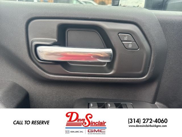 GMC Sierra 2500HD Vehicle Full-screen Gallery Image 13