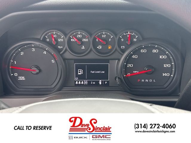 GMC Sierra 2500HD Vehicle Full-screen Gallery Image 15