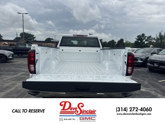 GMC Sierra 2500HD Vehicle Full-screen Gallery Image 22