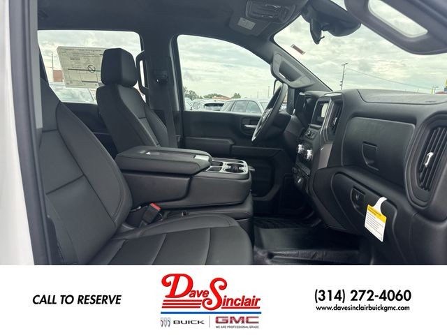 GMC Sierra 2500HD Vehicle Full-screen Gallery Image 23