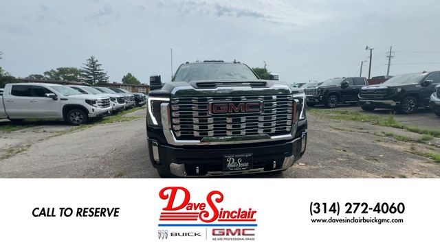 GMC Sierra 3500HD Vehicle Full-screen Gallery Image 03