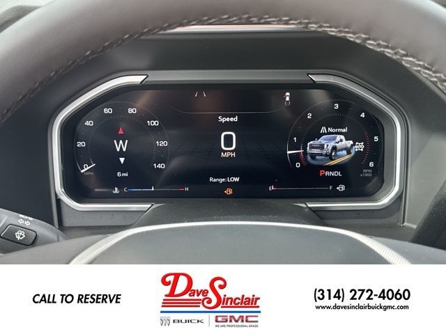 GMC Sierra 3500HD Vehicle Full-screen Gallery Image 15
