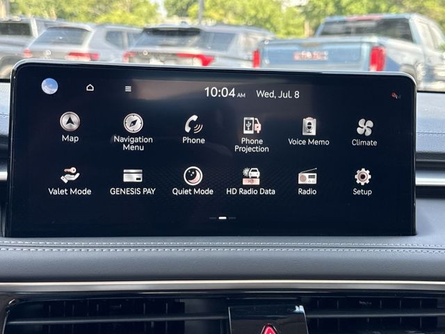 Genesis G70 Vehicle Full-screen Gallery Image 17
