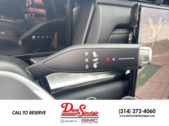 GMC Terrain Vehicle Full-screen Gallery Image 20