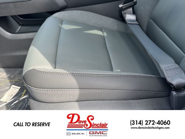 GMC Terrain Vehicle Full-screen Gallery Image 12