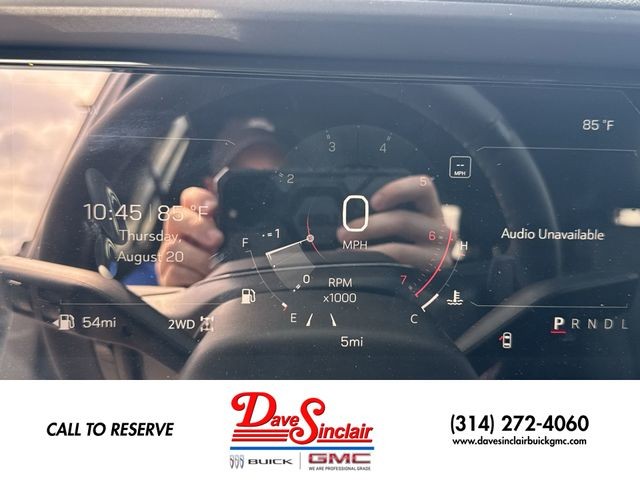 GMC Terrain Vehicle Full-screen Gallery Image 15