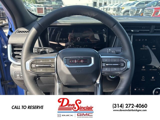 GMC Terrain Vehicle Full-screen Gallery Image 14