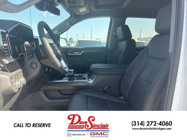GMC Sierra 1500 Vehicle Full-screen Gallery Image 11