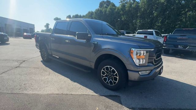 Ford F-150 Vehicle Full-screen Gallery Image 02