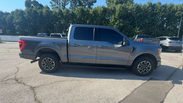 Ford F-150 Vehicle Full-screen Gallery Image 11