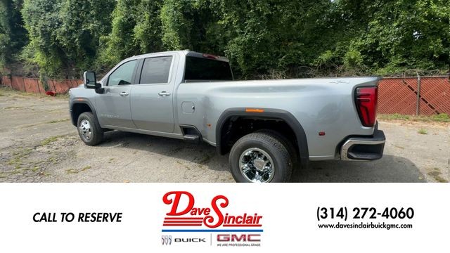 GMC Sierra 3500HD Vehicle Full-screen Gallery Image 06