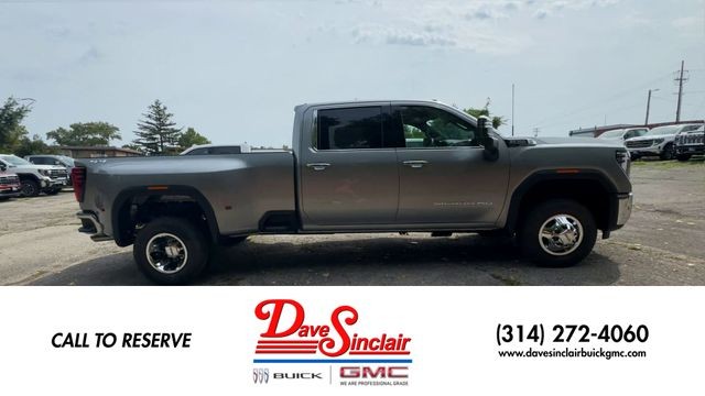 GMC Sierra 3500HD Vehicle Full-screen Gallery Image 09