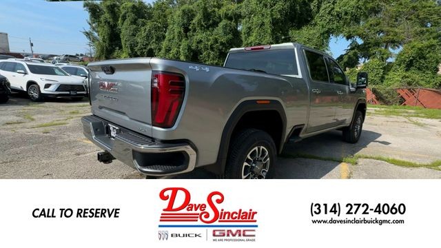 GMC Sierra 3500HD Vehicle Full-screen Gallery Image 08