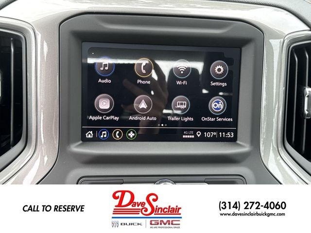 GMC Sierra 2500HD Vehicle Full-screen Gallery Image 16