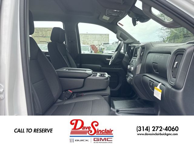 GMC Sierra 2500HD Vehicle Full-screen Gallery Image 23