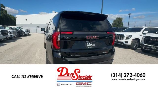 GMC Yukon XL Vehicle Full-screen Gallery Image 07