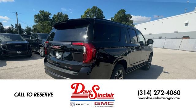 GMC Yukon XL Vehicle Full-screen Gallery Image 08
