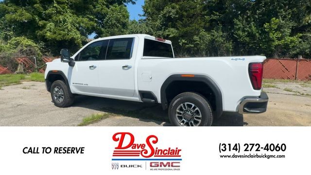 GMC Sierra 3500HD Vehicle Full-screen Gallery Image 06
