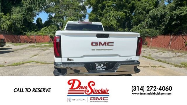 GMC Sierra 3500HD Vehicle Full-screen Gallery Image 07