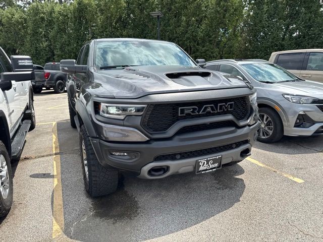 Ram 1500 Vehicle Full-screen Gallery Image 07