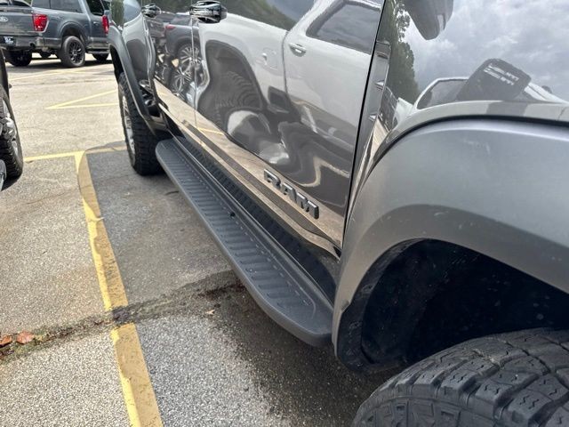 Ram 1500 Vehicle Full-screen Gallery Image 11