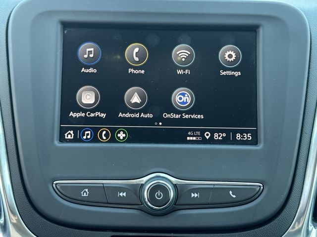 Chevrolet Equinox Vehicle Full-screen Gallery Image 17