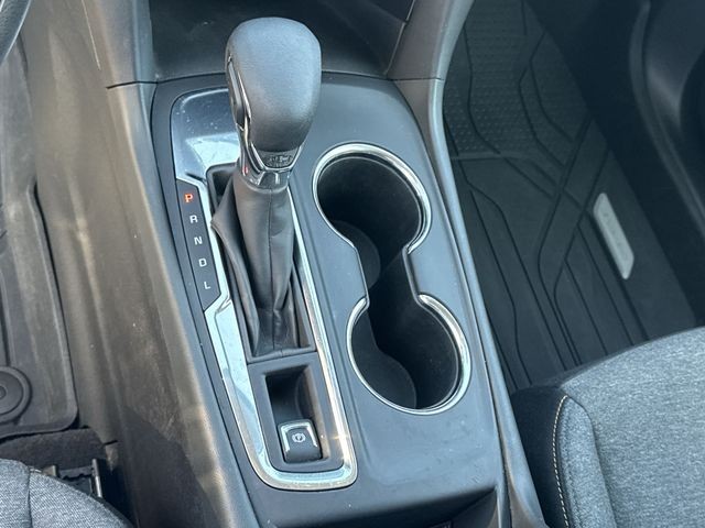 Chevrolet Equinox Vehicle Full-screen Gallery Image 19