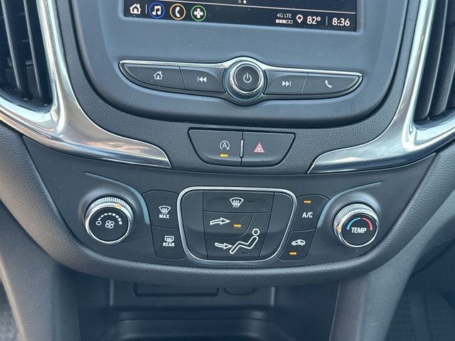 Chevrolet Equinox Vehicle Full-screen Gallery Image 21