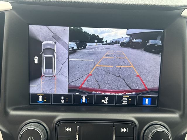 GMC Terrain Vehicle Full-screen Gallery Image 18