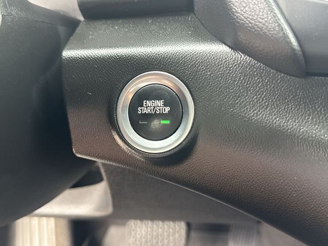 GMC Terrain Vehicle Full-screen Gallery Image 20