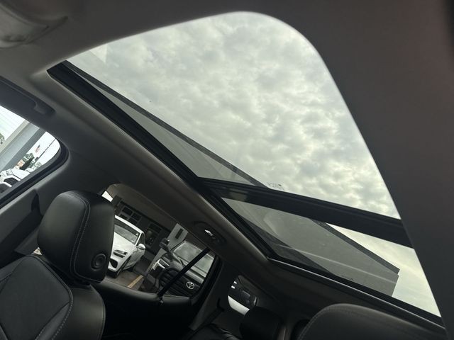 GMC Terrain Vehicle Full-screen Gallery Image 22