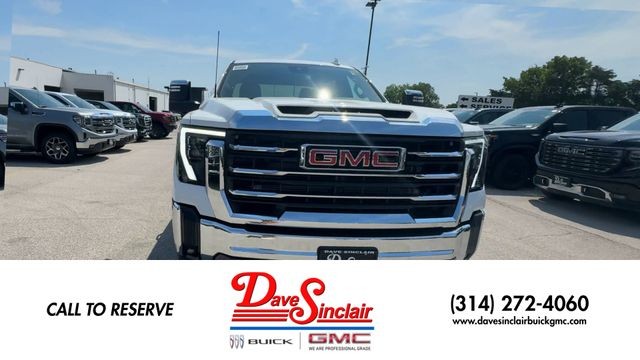 GMC Sierra 2500HD Vehicle Full-screen Gallery Image 03