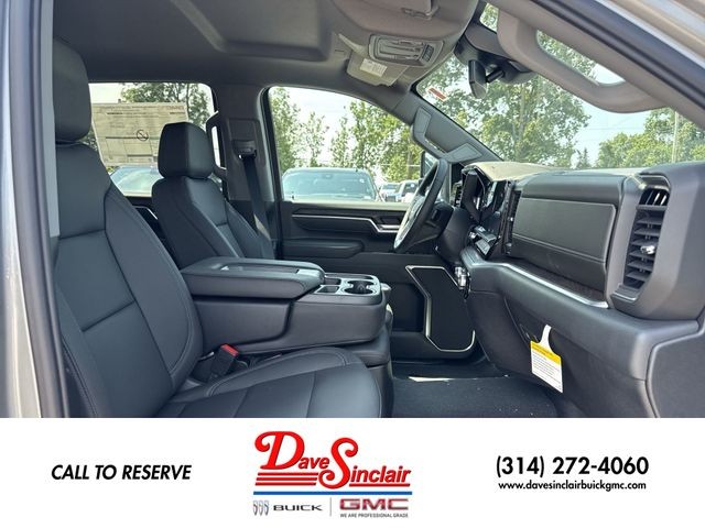 GMC Sierra 2500HD Vehicle Full-screen Gallery Image 24