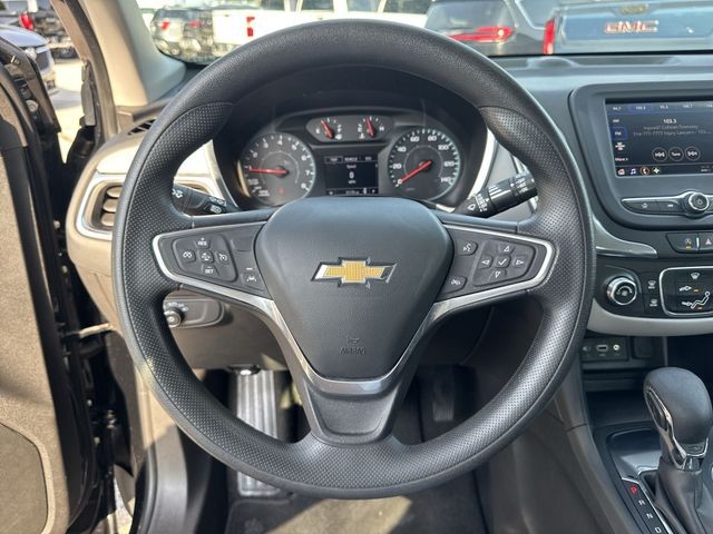 Chevrolet Equinox Vehicle Full-screen Gallery Image 14