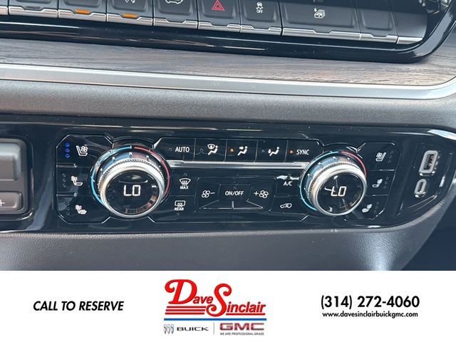 GMC Sierra 1500 Vehicle Full-screen Gallery Image 19