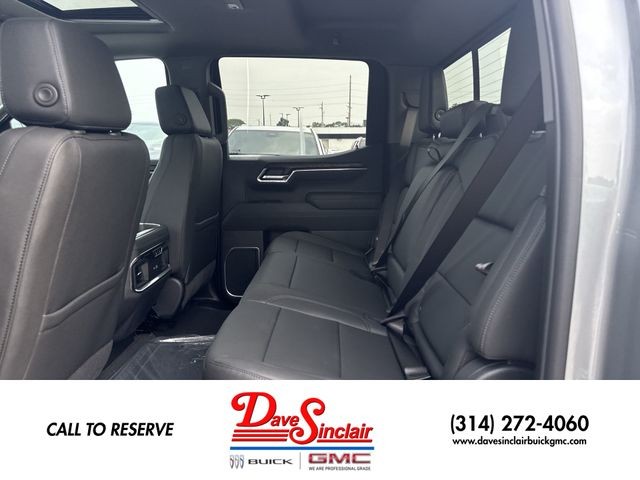 GMC Sierra 1500 Vehicle Full-screen Gallery Image 23