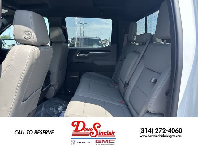GMC Sierra 1500 Vehicle Full-screen Gallery Image 22