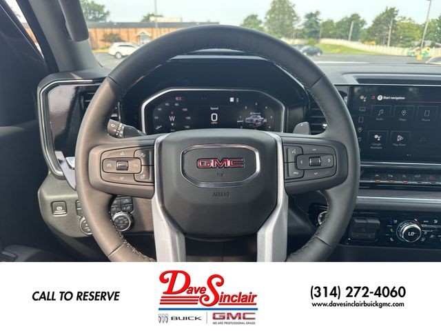 GMC Sierra 1500 Vehicle Full-screen Gallery Image 14
