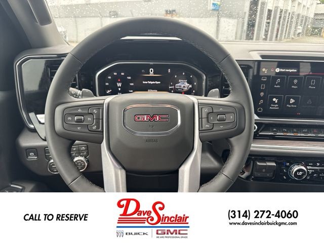 GMC Sierra 1500 Vehicle Full-screen Gallery Image 14