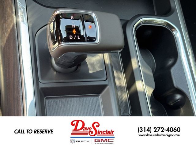 GMC Sierra 1500 Vehicle Full-screen Gallery Image 20