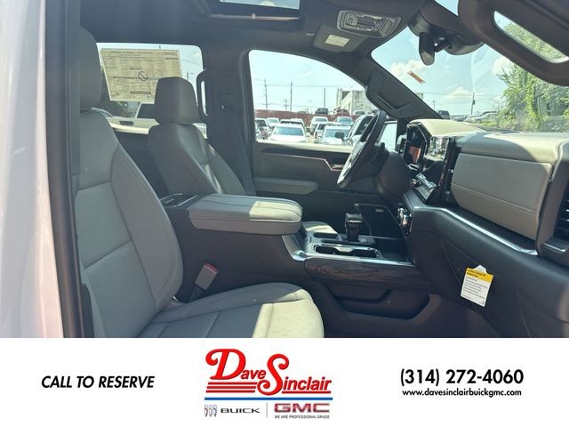 GMC Sierra 1500 Vehicle Full-screen Gallery Image 25