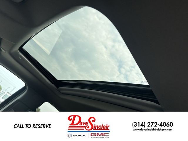 GMC Sierra 1500 Vehicle Full-screen Gallery Image 22
