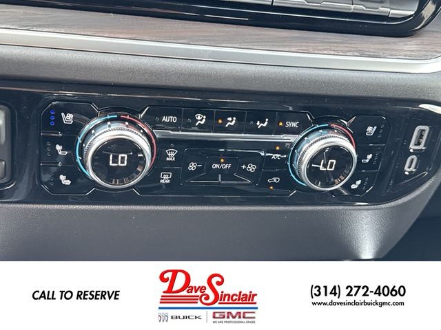 GMC Sierra 1500 Vehicle Full-screen Gallery Image 19