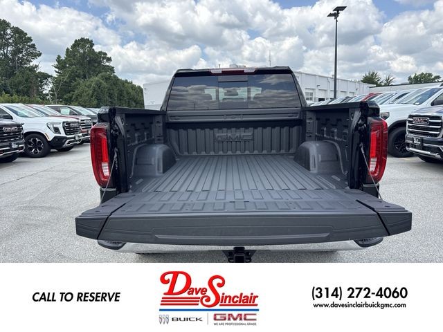 GMC Sierra 1500 Vehicle Full-screen Gallery Image 24
