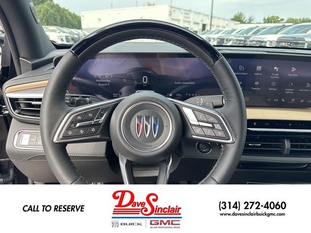 Buick Enclave Vehicle Full-screen Gallery Image 14