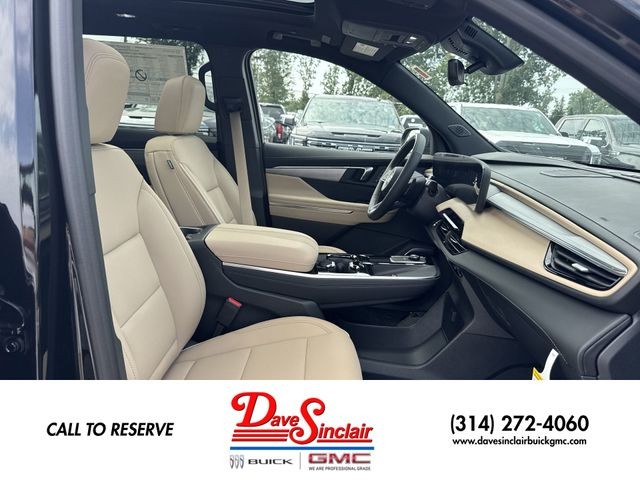 Buick Enclave Vehicle Full-screen Gallery Image 26