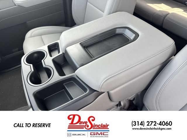 GMC Sierra 2500HD Vehicle Full-screen Gallery Image 21