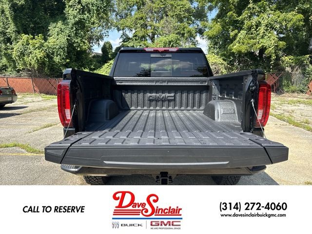 GMC Sierra 1500 Vehicle Full-screen Gallery Image 24